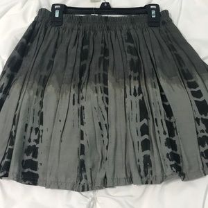 american eagle skirt, never worn
